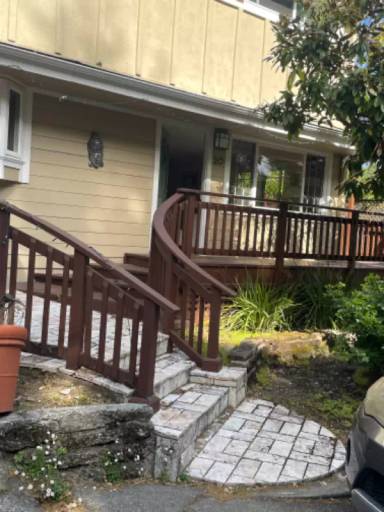 Main picture of 20 Valley Rd
