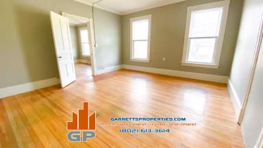 Main picture of 462 Railroad Street - 4