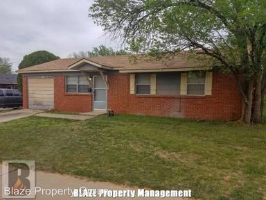 Main picture of 3108 Orange St