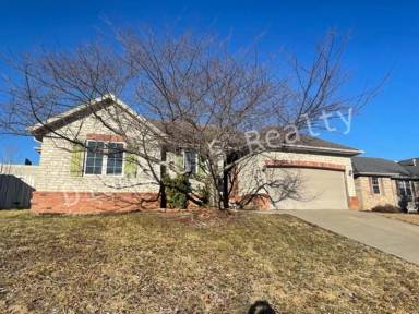Main picture of 3303 S Brunswick Ave