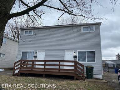 Main picture of 938 Racine Ave