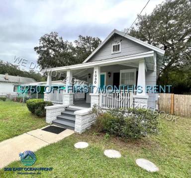 Main picture of 1030 E 12th St