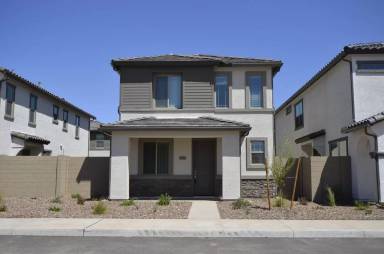 Main picture of 1306 W Sparrow Dr