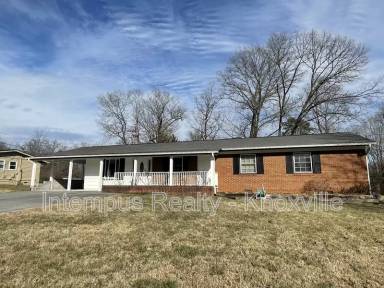 Main picture of 724 Waco Rd