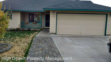 Main picture of 2137 NE Yellowpine Rd