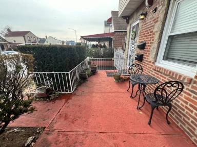 Main picture of 12004 224th St