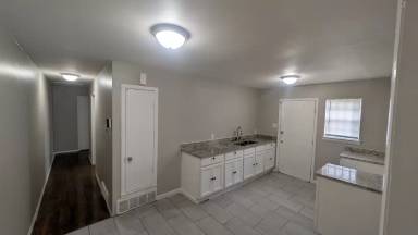 Main picture of 754 Breedlove St