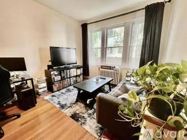 Main picture of 71 Martin St