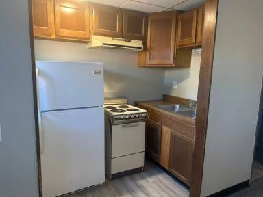 Main picture of 1514 W Jackson St