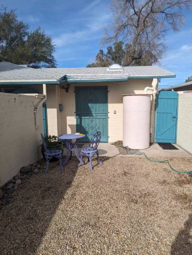 Main picture of 6231 E 15th St
