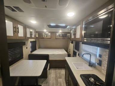 Main picture of 431 N East Ave