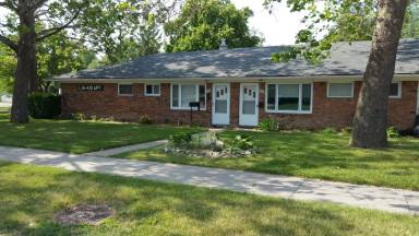 Main picture of 1309 E Lincoln Ave