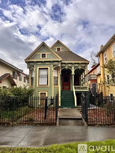 Main picture of 1704 O St