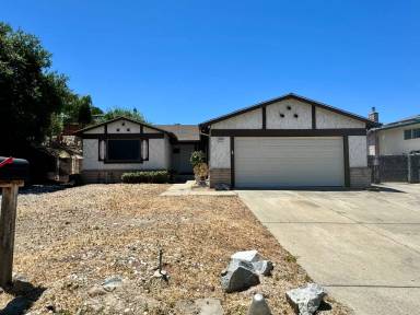 Main picture of 2229 Reseda Way