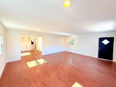 Main picture of 4447 Lockwood Ave