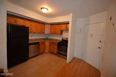 Main picture of 6405 Booth St