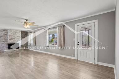 Main picture of 502 Warren Ave