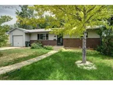 Main picture of 1220 Lynnwood Dr