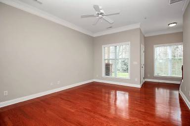 Main picture of 1533 Pecan Ave