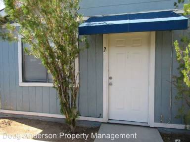 Main picture of 2936 Desert St
