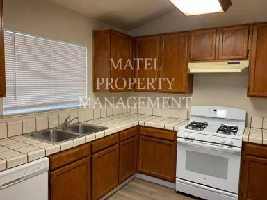 Main picture of 500 Coralwood Rd