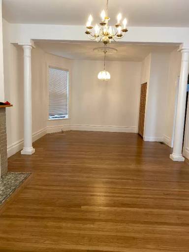 Main picture of 3374 Sacramento St