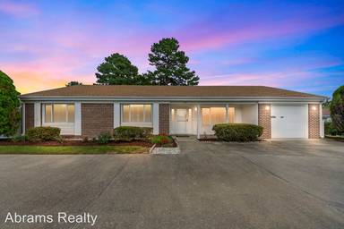 Main picture of 700 Whitechapel Dr