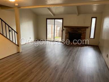 Main picture of 317 S 40th Pl
