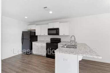 Main picture of 34 Pine St