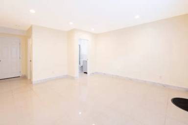 Main picture of 2050 S Lida Ln