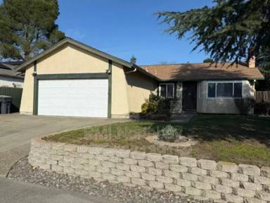 Main picture of 2950 Juniper St