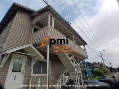 Main picture of 213 1/2 S Madison Ave