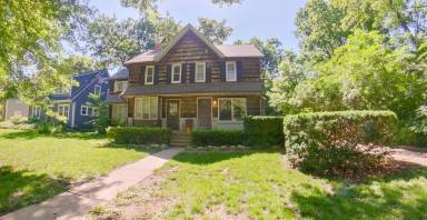 Main picture of 411 Denison Ave