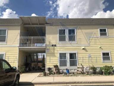 Main picture of 415 Mitchell St