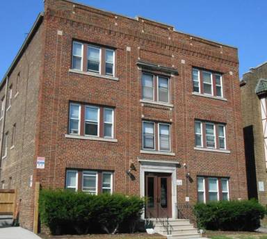 Main picture of The Edgewater Arms Apartments