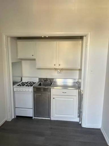 Main picture of 2314 19th St NW