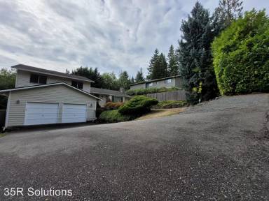 Main picture of 6815 NE 191st St