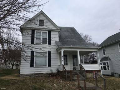 Main picture of 526 Chestnut St
