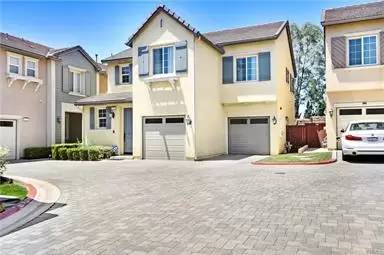 Main picture of 1586 Bayport Hbr