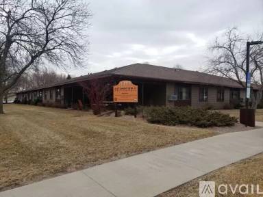 Main picture of 1413 E Rushmore Dr