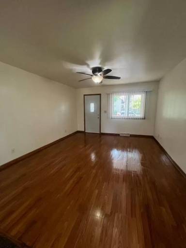 Main picture of 726 1/2 Park Ave