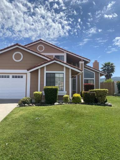 Main picture of 35378 Chiwi Cir