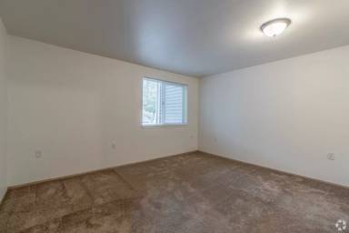 Main picture of Crystal Lake Apartments