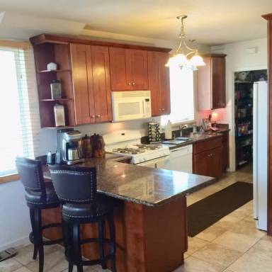Main picture of 227 Walnut St