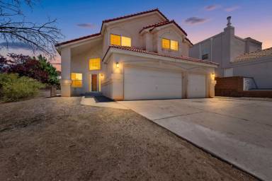 Main picture of 8908 Henriette Wyeth Dr NE