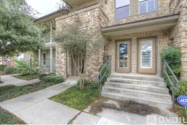 Main picture of 528 Refugio St