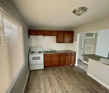 Main picture of 2213 Kerwin Dr