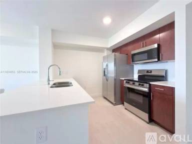 Main picture of 11239 NW 4th Ter