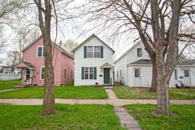 Main picture of 510 17th Ave N