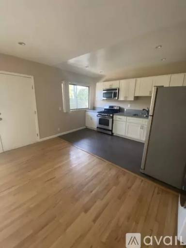 Main picture of 1212 N Formosa Ave